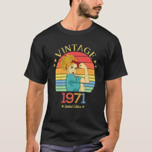 1971 Womens Vintage 1971 For Women Born In 1971 T-Shirt