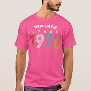 1976 October Vintage Birthday Gif T-Shirt