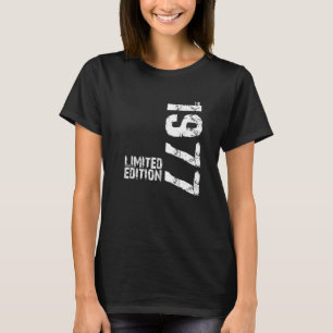 1977 Limited Edition Birthday Vintage Retro Premiu T-Shirt