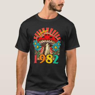 1982 40Th Birthday Vintage 40 Years Old Floral Ret T-Shirt