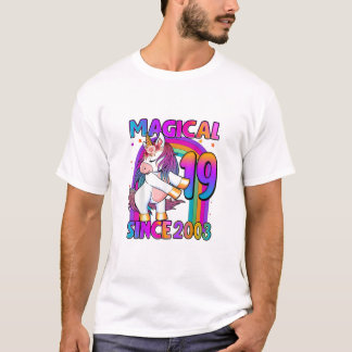19 Years Old Unicorn Flossing 19th Birthday Girl U T-Shirt