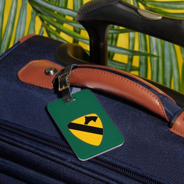 1st Cavalry Division Patch Luggage Tag (Front Insitu 1)