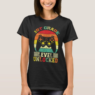 1st Grade Level Unlocked Video Gamer Back to Schoo T-Shirt