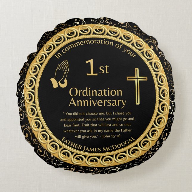 1st Ordination Anniversary Priest PERSONALIZED  Round Cushion (Front)