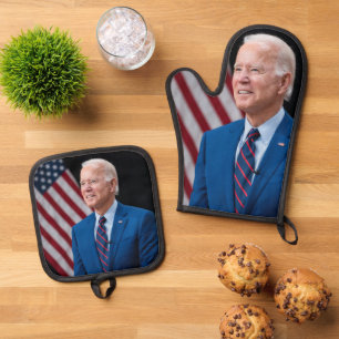 2021 Joe Biden US President Portrait Oven Mitt & Pot Holder Set