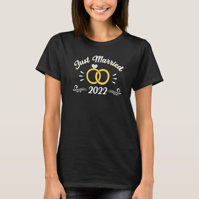 2022 Wedding Ring Matching Couple Mr and Mrs Just  T-Shirt (Front)