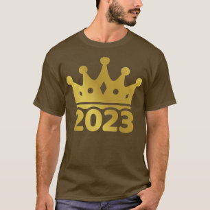 2023 with crown for birthday and party celebration T-Shirt