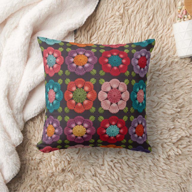  20 Daisy Floral Pillow Cover - Black Decorative  (Blanket)