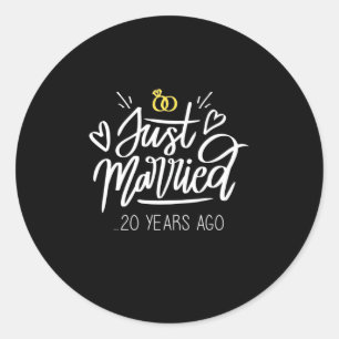 20th Wedding Anniversary Classic Round Sticker