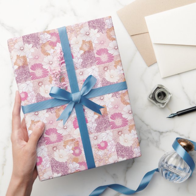 22 WRAPPING PAPER (Gifting)