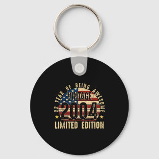 22nd Birthday Gift Vintage Born 2004 Turning 22 Ye Key Ring