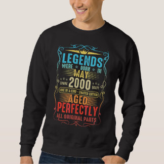 22nd Birthday Vintage Legends Born In May 2000 22  Sweatshirt