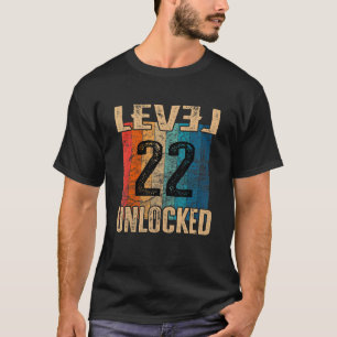 22th Birthday Level Unlocked Vintage Retro T-Shirt