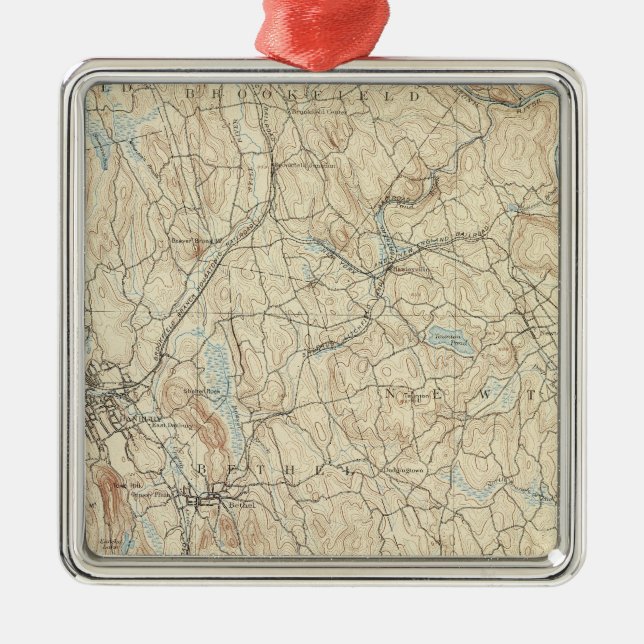 24 Danbury sheet Metal Tree Decoration (Front)