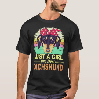25 Just A Girl Who Loves Dachshund Vintage T-Shirt