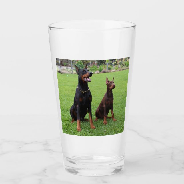 2 dobies glass (Front)