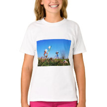 2 Fubby's planting a sphere of crockery.