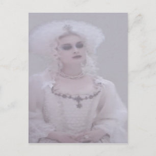 2 SIDED Le Queen Marie Antoinette ~ Postcard