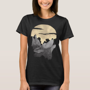 2 wolves howl the moon at night T-Shirt