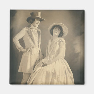 2 women couple in drag magnet