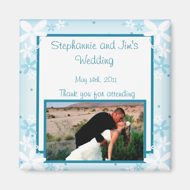 2"x2" Announcement Magnet Blue Daisies (Front)