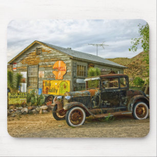 300 Miles of Desert Ahead Mousepad