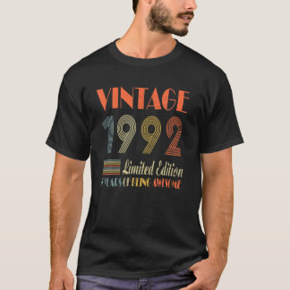 30 Year Old Gifts Vintage 1992 Limited Edition 30T T-Shirt