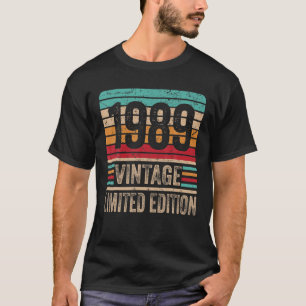 32 Year Old Legendary Retro Vintage Awesome Birthd T-Shirt