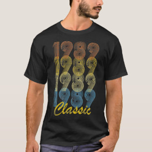 32nd 1989 Birthday Vintage Retro Men Women 32 Year T-Shirt