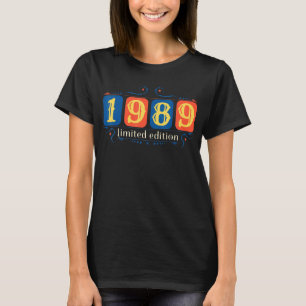 33rd Birthday Ladies Mens 33 Years 1989  Gift 17 T-Shirt