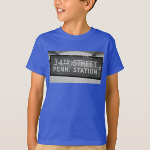 34th Street Vintage Tile Train Station Sign T-Shirt