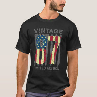 35 Years Old Vintage 1987 35Th Birthday Decoration T-Shirt