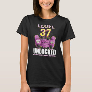 37th Birthday Gamer Boys Girls 37 Year Old Level 3 T-Shirt