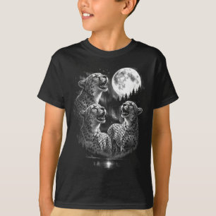 3 cheetah howling at moon vintage retro style T-Shirt