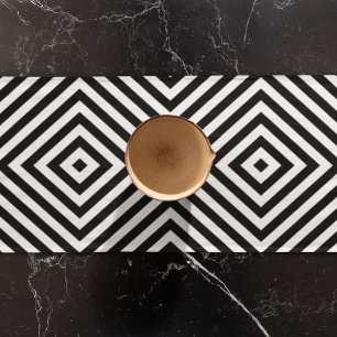 3d Square Illusion Pattern Short Table Runner
