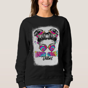 3rd Grade Vibes Messy Hair Bun Girl Back To School Sweatshirt