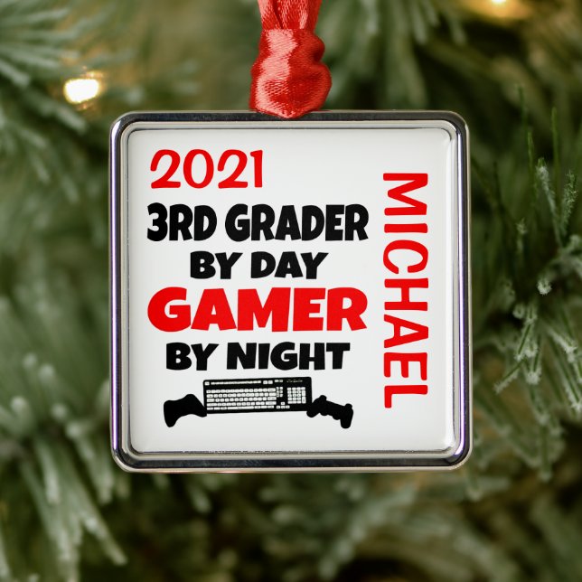 3rd Grader Loves Playing Video Games CUSTOM Metal Tree Decoration (Tree)