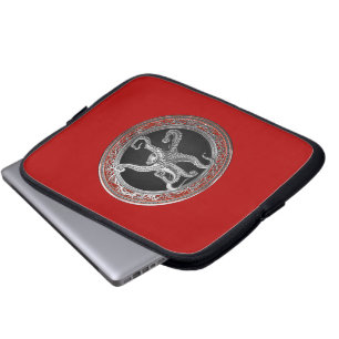 [400] Sacred Silver Octopus in Defensive Posture Laptop Sleeve