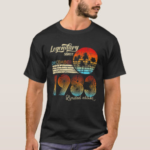 40. Birthday Legendary Since December 1983 Gift T-Shirt