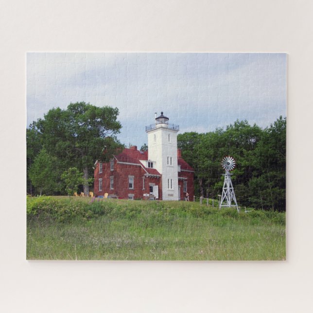 40 Mile Point Lighthouse Jigsaw Puzzle (Horizontal)