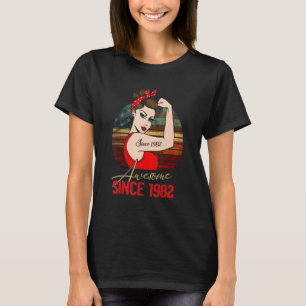 40 Year Old Awesome Since 1982 40th Birthday  Wome T-Shirt