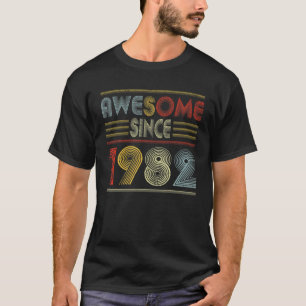 40 Year Old Gifts Awesome Since 1982 Retro 40Th Bi T-Shirt