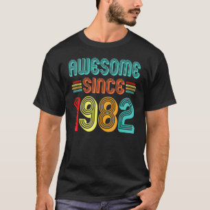 40 Year Old Vintage 1982 40th Birthday 15 T-Shirt