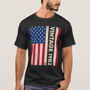 40 Year Old Vintage 1982 American Flag 40Th Birthd T-Shirt