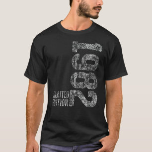 40th Birthday Ladies Mens 40 Years 1982 45 T-Shirt