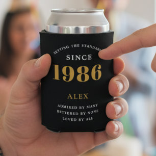 40th Birthday Name 1982 Black Gold Elegant Chic Can Cooler
