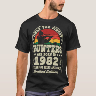 41 Year Old Deer Hunting Hunters Vintage 1982 41st T-Shirt