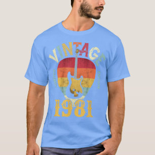 41 YearsOld Vintage 1981 Guitar Pick 41st Birthday T-Shirt