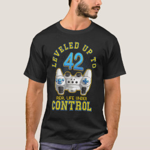 42th Birthday Gamer Levelled Up To 42 Years Gaming T-Shirt