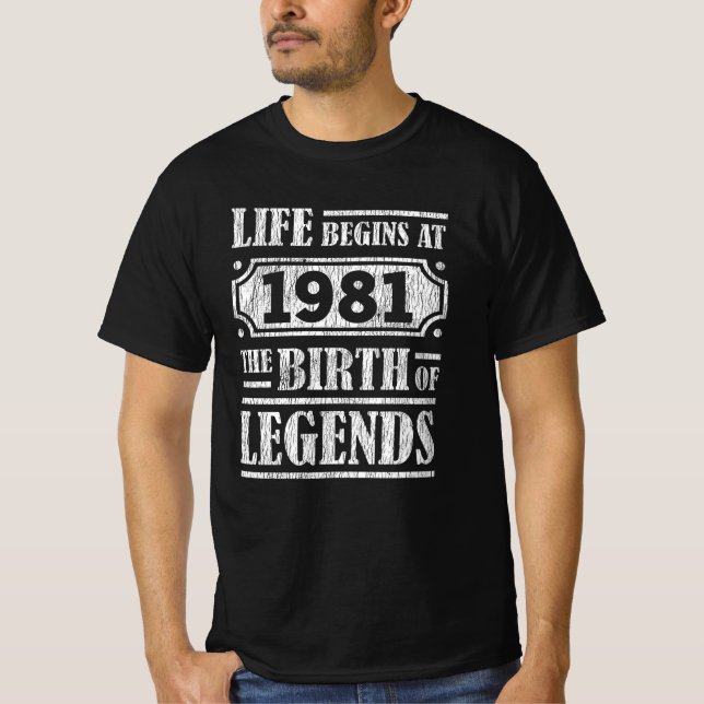 44 Year Old 1981 Birth Of Legend 44th Birthday T-Shirt (Front)